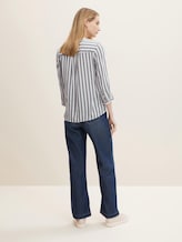 Gestreifte Bluse mit Taschen - Frauen - offwhite navy vertical stripe Gestreifte Bluse mit Taschen - Frauen - offwhite navy vertical stripe - 2 - TOM TAILOR