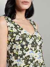 Gemustertes Kleid mit V-Ausschnitt - Frauen - small khaki floral design Gemustertes Kleid mit V-Ausschnitt - Frauen - small khaki floral design - 9 - TOM TAILOR
