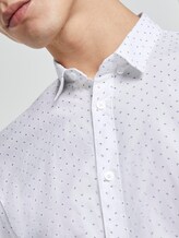 Patterned shirt - Men - white small triangle print Patterned shirt - Men - white small triangle print - 9 - TOM TAILOR Denim
