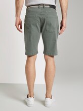 Josh Regular Slim Jeans Shorts met Riem - Mannen - Pale Bark Green Josh Regular Slim Jeans Shorts met Riem - Mannen - Pale Bark Green - 2 - TOM TAILOR