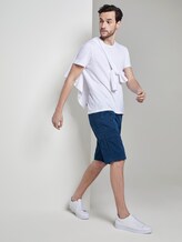 Gemusterte Cargo-Shorts mit Gürtel - Männer - blue minimal structure check Gemusterte Cargo-Shorts mit Gürtel - Männer - blue minimal structure check - 3 - TOM TAILOR