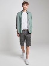 Gemusterte Cargo-Shorts mit Gürtel - Männer - grey small t design Gemusterte Cargo-Shorts mit Gürtel - Männer - grey small t design - 3 - TOM TAILOR