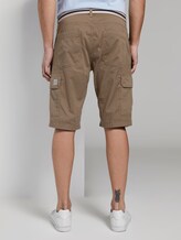 Gemusterte Cargo-Shorts mit Gürtel - Männer - beige small t design Gemusterte Cargo-Shorts mit Gürtel - Männer - beige small t design - 2 - TOM TAILOR
