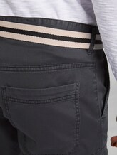 Gemusterte Cargo-Shorts mit Gürtel - Männer - blue small t design Gemusterte Cargo-Shorts mit Gürtel - Männer - blue small t design - 10 - TOM TAILOR