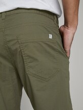 Josh Regular Slim Chino-Shorts - Männer - Olive Night Green Josh Regular Slim Chino-Shorts - Männer - Olive Night Green - 10 - TOM TAILOR