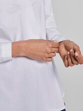 Schlichte Tunika-Bluse - Frauen - White Schlichte Tunika-Bluse - Frauen - White - 10 - Mine to five