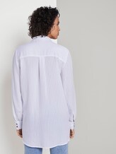 Textured blouse with a shirt collar - Women - White Textured blouse with a shirt collar - Women - White - 2 - Mine to five