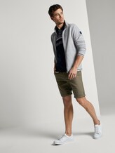 Chino-Shorts mit Kordelanhänger - Männer - Olive Night Green Chino-Shorts mit Kordelanhänger - Männer - Olive Night Green - 3 - TOM TAILOR