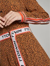 Maxikleid mit Leo-Print und Gürtel - Frauen - brown leo print Maxikleid mit Leo-Print und Gürtel - Frauen - brown leo print - 9 - TOM TAILOR Denim