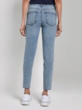 Slim Jeans Stone Wash - Frauen - light stone wash denim Slim Jeans Stone Wash - Frauen - light stone wash denim - 2 - Mine to five