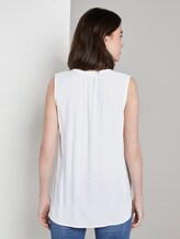Ärmellose Bluse mit Henley-Ausschnitt - Frauen - Off White Ärmellose Bluse mit Henley-Ausschnitt - Frauen - Off White - 2 - TOM TAILOR Denim