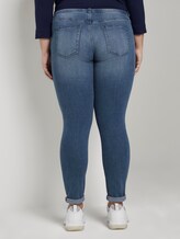 Skinny Jeans - Frauen - Clean Raw Blue Denim Skinny Jeans - Frauen - Clean Raw Blue Denim - 2 - My True Me