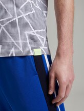 T-Shirt mit Allover-Print - Männer - white geometric outline print T-Shirt mit Allover-Print - Männer - white geometric outline print - 10 - TOM TAILOR Denim