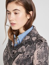 Bikerjacke aus Wildlederimitat - Frauen - brown rose snake pattern Bikerjacke aus Wildlederimitat - Frauen - brown rose snake pattern - 10 - TOM TAILOR Denim
