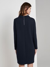 Jurk met structuur en coltrui - Vrouwen - Sky Captain Blue Jurk met structuur en coltrui - Vrouwen - Sky Captain Blue - 2 - TOM TAILOR