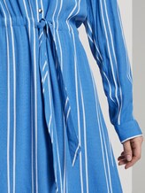 Gestreiftes Mini Blusenkleid - Frauen - blue white stripe Gestreiftes Mini Blusenkleid - Frauen - blue white stripe - 9 - TOM TAILOR Denim
