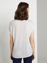T-Shirt aus Chiffon - Frauen - Whisper White T-Shirt aus Chiffon - Frauen - Whisper White - 2 - TOM TAILOR