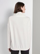 Lockeres Sweatshirt mit Rollkragen - Frauen - Whisper White Lockeres Sweatshirt mit Rollkragen - Frauen - Whisper White - 2 - TOM TAILOR
