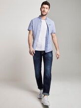 Patterned short-sleeved shirt with a chest pocket - Men - blue irregular striped design Patterned short-sleeved shirt with a chest pocket - Men - blue irregular striped design - 3 - TOM TAILOR