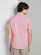 Patterned short-sleeved shirt with a chest pocket - Men - red irregular striped design Patterned short-sleeved shirt with a chest pocket - Men - red irregular striped design - 2 - TOM TAILOR