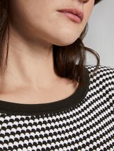 Strukturiertes Sweatshirt - Frauen - white black structure stripe Strukturiertes Sweatshirt - Frauen - white black structure stripe - 9 - TOM TAILOR