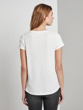 Gestreiftes T-Shirt mit kleiner Stickerei - Frauen - rose white stripe Gestreiftes T-Shirt mit kleiner Stickerei - Frauen - rose white stripe - 2 - TOM TAILOR Denim