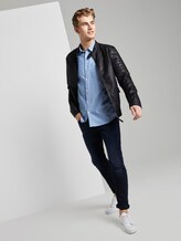Strukturiertes Hemd mit Brusttasche - Männer - blue white rhomb structure Strukturiertes Hemd mit Brusttasche - Männer - blue white rhomb structure - 3 - TOM TAILOR Denim