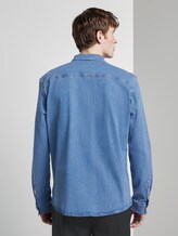 Jeanshemd mit Brusttaschen - Männer - mid stone wash denim Jeanshemd mit Brusttaschen - Männer - mid stone wash denim - 2 - TOM TAILOR Denim