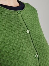 Kurzer Cardigan mit Struktur - Frauen - sundried turf green Kurzer Cardigan mit Struktur - Frauen - sundried turf green - 9 - TOM TAILOR