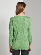 Gemustertes Shirt in Crincle-Optik - Frauen - sundried turf green Gemustertes Shirt in Crincle-Optik - Frauen - sundried turf green - 2 - TOM TAILOR