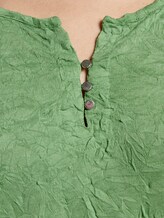 Gemustertes Shirt in Crincle-Optik - Frauen - sundried turf green Gemustertes Shirt in Crincle-Optik - Frauen - sundried turf green - 9 - TOM TAILOR