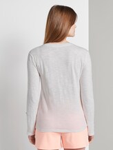 T-Shirt mit V-Ausschnitt - Frauen - Off White T-Shirt mit V-Ausschnitt - Frauen - Off White - 2 - TOM TAILOR Denim
