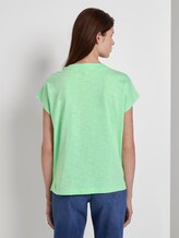 Basic T-shirt met opstaande kraag - Frauen - soft neo green Basic T-shirt met opstaande kraag - Frauen - soft neo green - 2 - TOM TAILOR Denim