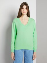 Sweater mit V-Ausschnitt - Frauen - soft neo green Sweater mit V-Ausschnitt - Frauen - soft neo green - 1 - TOM TAILOR Denim