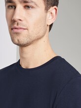 T-Shirt mit Rippblende am Ausschnitt - Männer - Sky Captain Blue T-Shirt mit Rippblende am Ausschnitt - Männer - Sky Captain Blue - 9 - TOM TAILOR