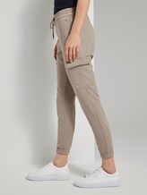 Cargo trousers in a loose fit - Women - Dusty Taupe Cargo trousers in a loose fit - Women - Dusty Taupe - 11 - TOM TAILOR