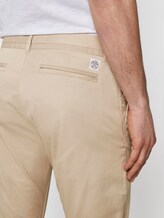 chino trousers in tech style - Men - Cashew Beige chino trousers in tech style - Men - Cashew Beige - 10 - TOM TAILOR
