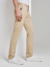 chino trousers in tech style - Men - Cashew Beige chino trousers in tech style - Men - Cashew Beige - 11 - TOM TAILOR