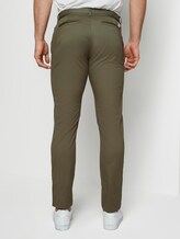 Chino Hose im Tech-Style - Männer - Olive Night Green Chino Hose im Tech-Style - Männer - Olive Night Green - 2 - TOM TAILOR