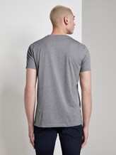 Strukturiertes T-Shirt mit Print - Männer - white melange Strukturiertes T-Shirt mit Print - Männer - white melange - 2 - TOM TAILOR Denim