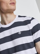 Gestreiftes T-Shirt - Männer - navy block stripe Gestreiftes T-Shirt - Männer - navy block stripe - 9 - TOM TAILOR Denim