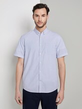 Strukturiertes Kurzarmhemd mit Streifen - Männer - light blue white dobby stripe Strukturiertes Kurzarmhemd mit Streifen - Männer - light blue white dobby stripe - 1 - TOM TAILOR