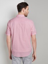 Strukturiertes Kurzarmhemd mit Streifen - Männer - red white dobby stripe Strukturiertes Kurzarmhemd mit Streifen - Männer - red white dobby stripe - 2 - TOM TAILOR