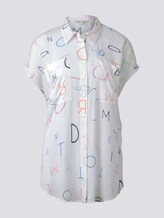 Printed shirt with a buttoned yoke - Women - off white letter print Printed shirt with a buttoned yoke - Women - off white letter print - 7 - TOM TAILOR Denim