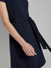 Kleid mit Bindegürtel - Frauen - Sky Captain Blue Kleid mit Bindegürtel - Frauen - Sky Captain Blue - 9 - Mine to five