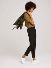 Simple T-shirt made of Lyocell - Women - Military Olive Green Simple T-shirt made of Lyocell - Women - Military Olive Green - 3 - Mine to five