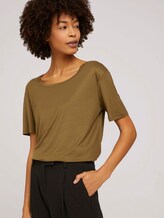 Simple T-shirt made of Lyocell - Women - Military Olive Green Simple T-shirt made of Lyocell - Women - Military Olive Green - 5 - Mine to five