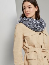 Patterned tube scarf - Women - navy small leo design Patterned tube scarf - Women - navy small leo design - 5 - Tom Tailor E-Shop Kollektion