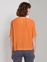 elegantes T-Shirt aus Crêpe - Frauen - fruity melon orange elegantes T-Shirt aus Crêpe - Frauen - fruity melon orange - 2 - TOM TAILOR