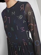 Gemustertes Midi-Kleid mit geripptem Ausschnitt - Frauen - navy letter print Gemustertes Midi-Kleid mit geripptem Ausschnitt - Frauen - navy letter print - 10 - TOM TAILOR Denim